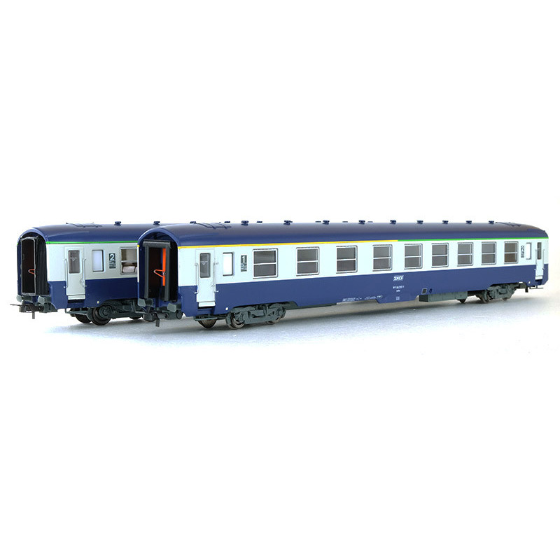 Set 2 DEV AO mixte et 2ème cl. couchettes . ép. IV - SNCF - HO - JOUEF HJ4105