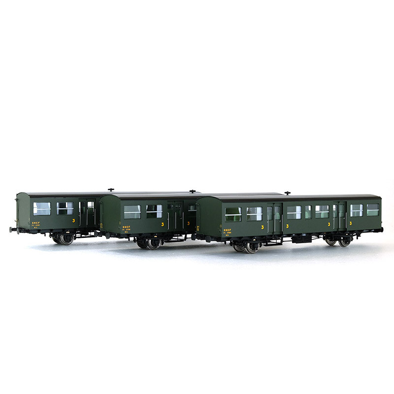 Coffret 3 voitures S-O SNCF ép. IIIa échelle HO - REE VB-146
