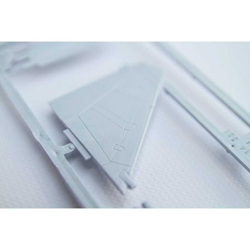 Maquette Avion de chasse SU-27 UB/P Ukraine Kit complet - 1/72 - HELLER