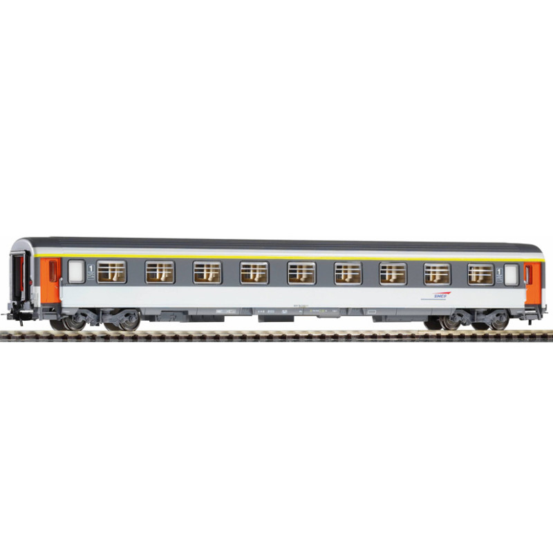 Voiture Corail A9u 1ère classe SNCF ép IV - HO 1/87 - PIKO 97140