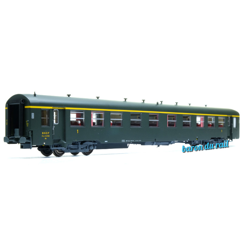 Voiture USI A6myfi U62 ép. IIId avec éclairage - HO 1/87 - LS Models 40030