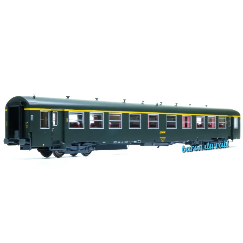 Voiture USI A4t4t U62 ép. IVa avec éclairage - HO 1/87 - LS Models 40033