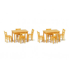 2 tables et 8 chaises couleur bois - HO 1/87 - PREISER 17218