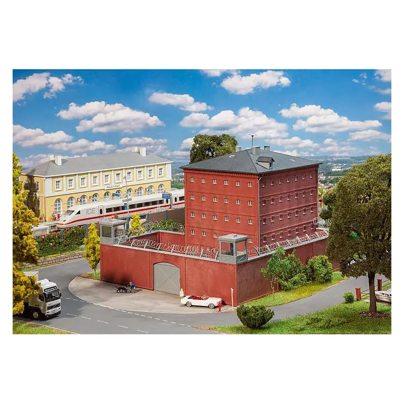 Prison - HO 1/87 - FALLER 130808