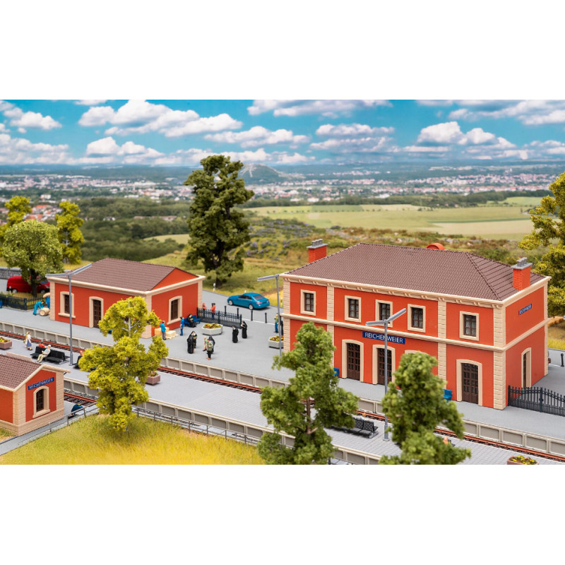 Ensemble de la gare de Reichenweier - HO 1/87 - FALLER 110147