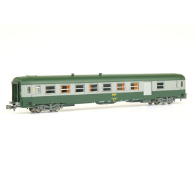 Voiture UIC fourgon B5Dd2 ép. IV verte-alu livrée 160 - N - REE NW-151